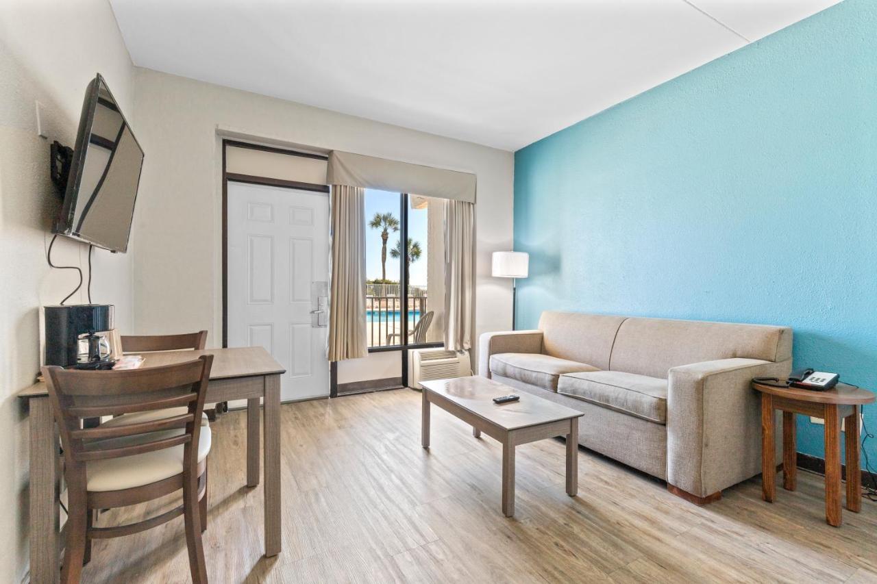 Ocean Crest Inn And Suites Μιρτλ Μπιτς Δωμάτιο φωτογραφία