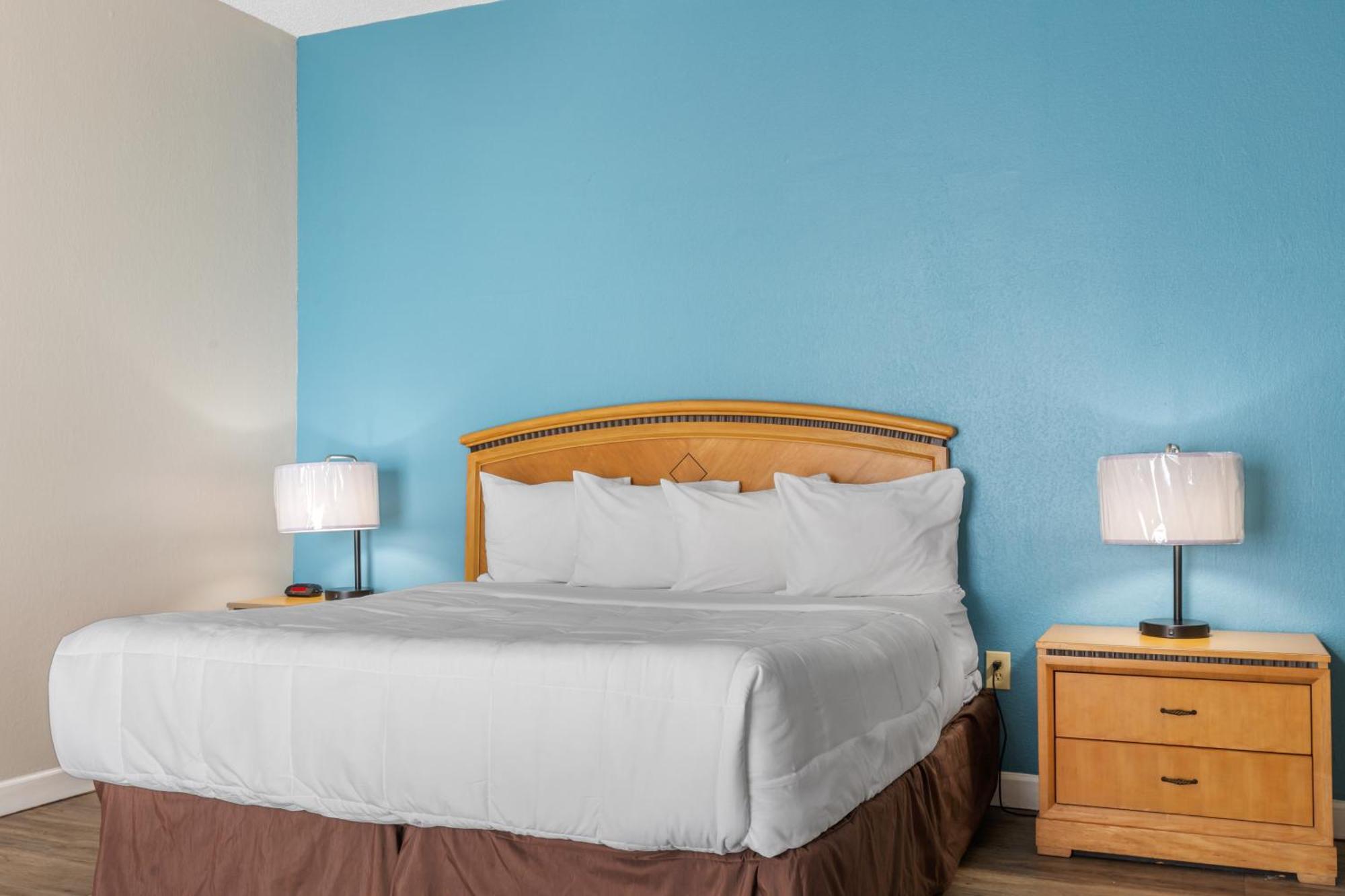 Ocean Crest Inn And Suites Μιρτλ Μπιτς Δωμάτιο φωτογραφία