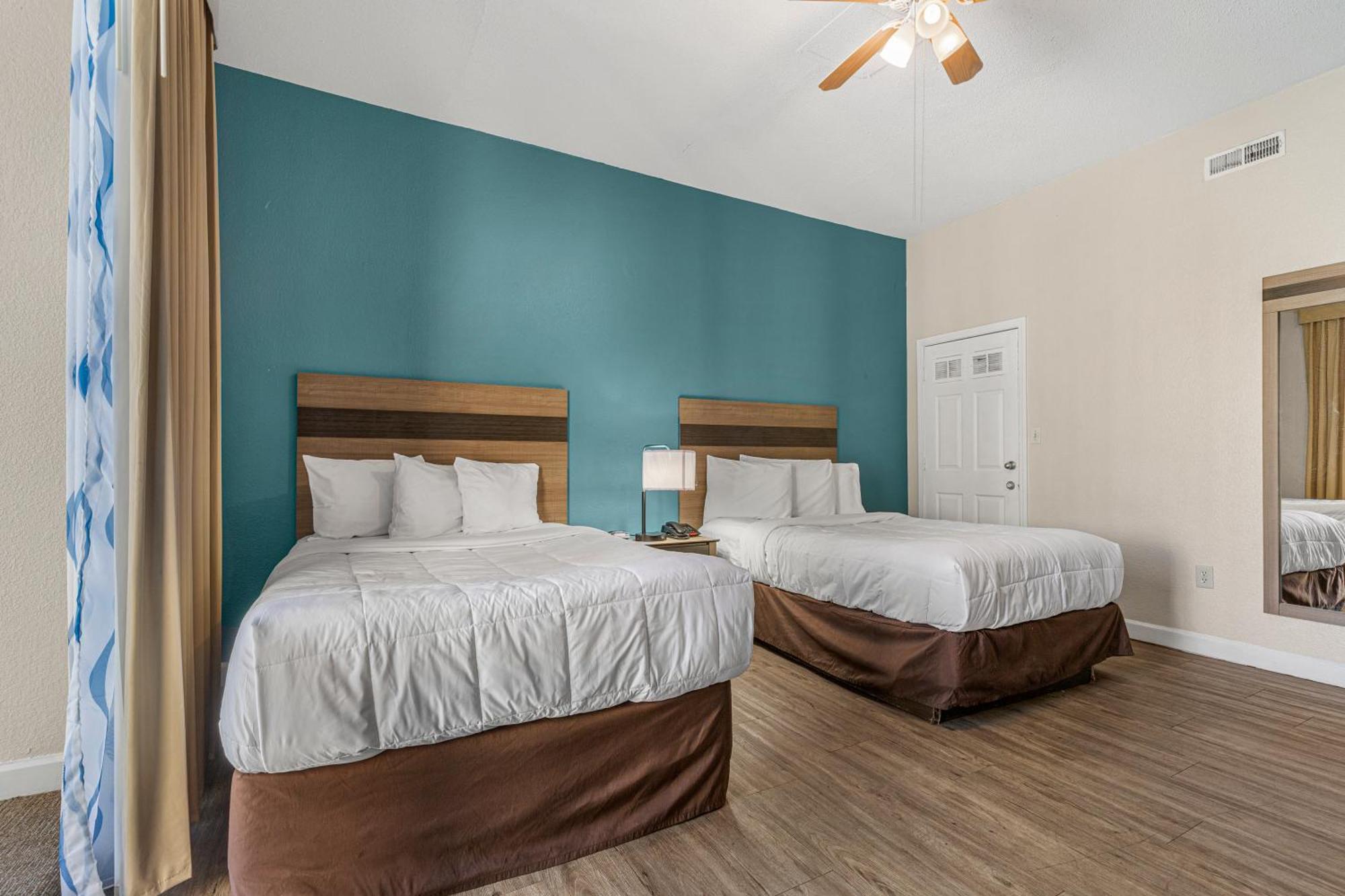 Ocean Crest Inn And Suites Μιρτλ Μπιτς Δωμάτιο φωτογραφία