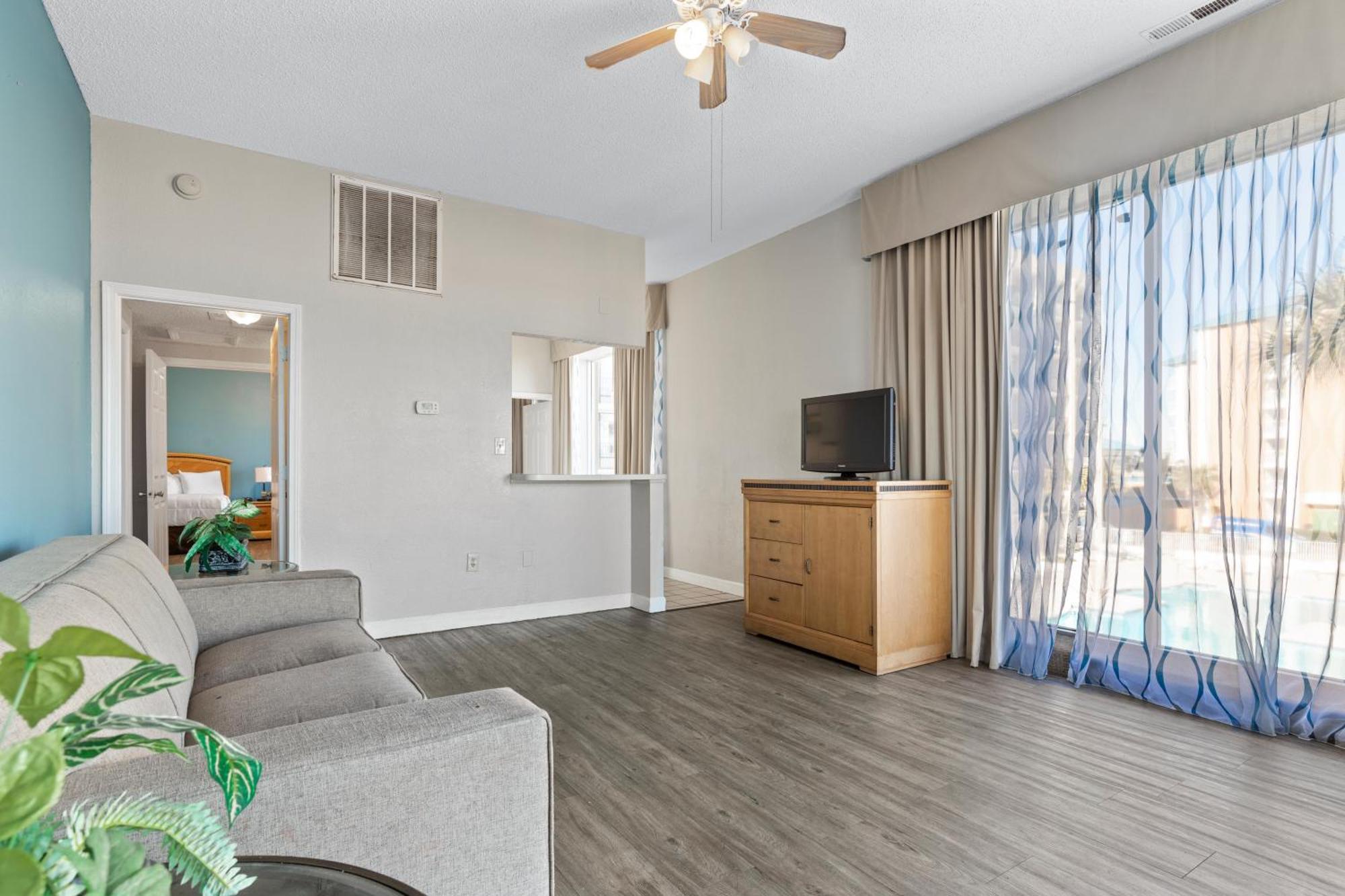 Ocean Crest Inn And Suites Μιρτλ Μπιτς Δωμάτιο φωτογραφία