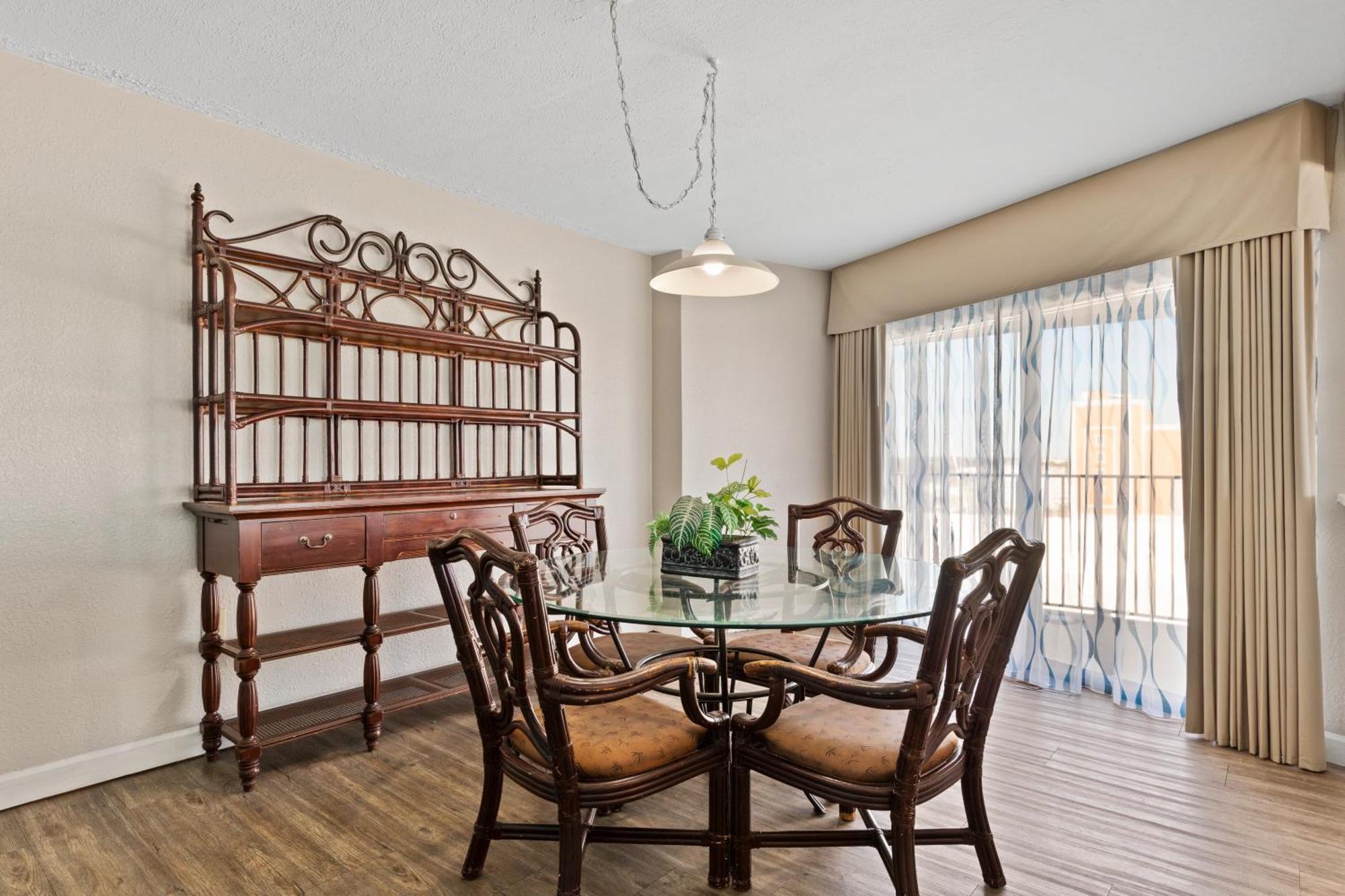 Ocean Crest Inn And Suites Μιρτλ Μπιτς Δωμάτιο φωτογραφία