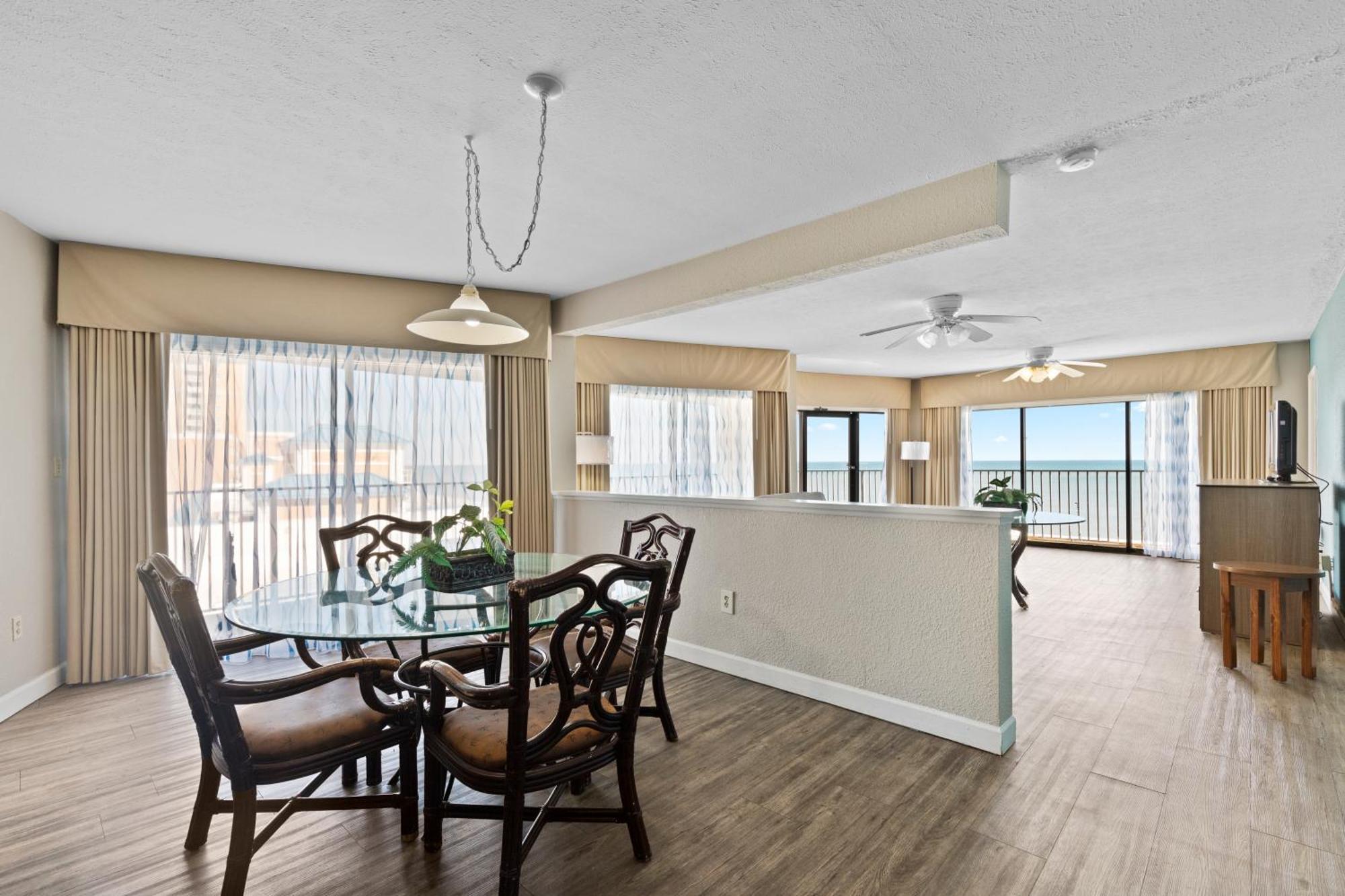 Ocean Crest Inn And Suites Μιρτλ Μπιτς Εξωτερικό φωτογραφία