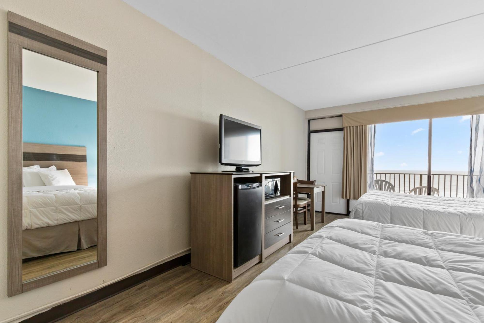 Ocean Crest Inn And Suites Μιρτλ Μπιτς Δωμάτιο φωτογραφία