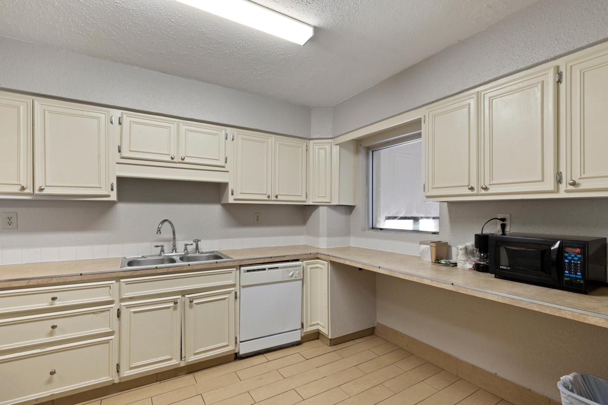 Ocean Crest Inn And Suites Μιρτλ Μπιτς Δωμάτιο φωτογραφία